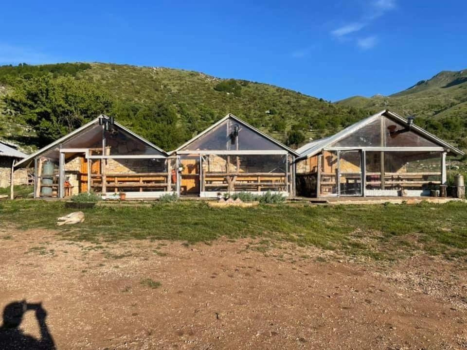 Camping Cajupi Gjirokaster Ngoại thất bức ảnh